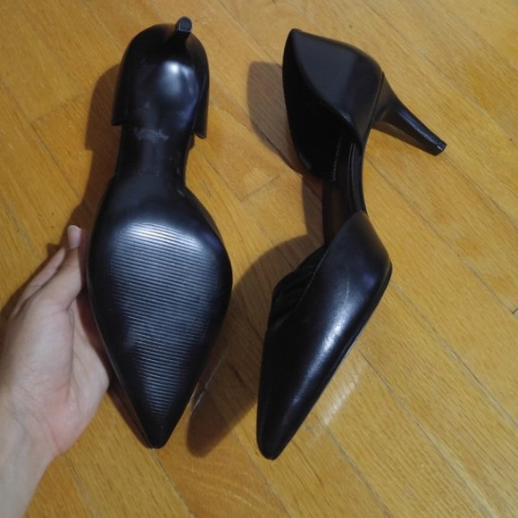 🌱Host Pick🌱 Nine West NWOT Black Pointy Toed Kitten Heel - Picture 9 of 10